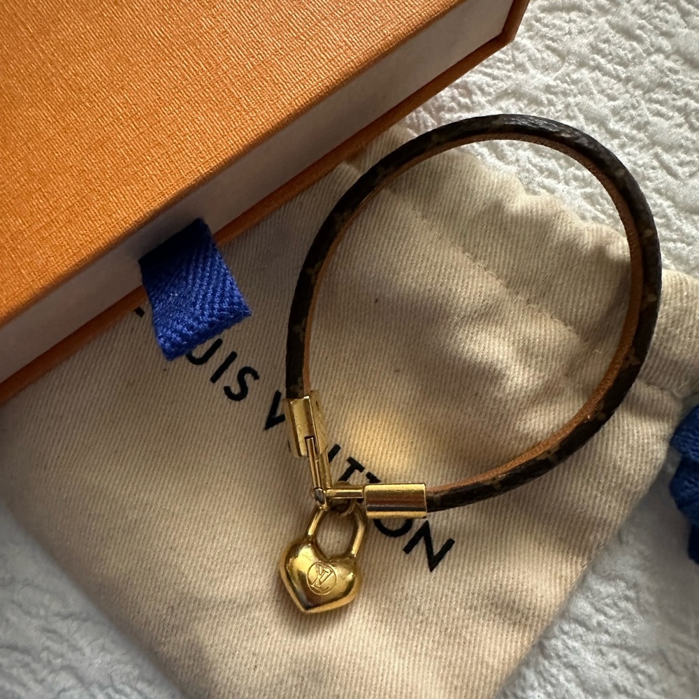 Cute authentic Louis Vuitton bracelet